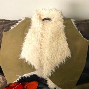 Olive Green Suede & Faux Fur vest. Size Medium - gently worn